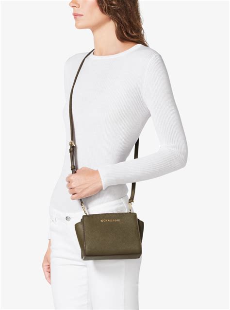 michael kors selma mini black white|Michael Kors selma mini crossbody.